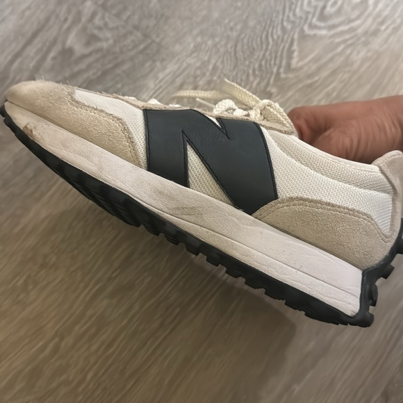 NEW BALANCE SNEAKERS 327 - Picture 6 of 8